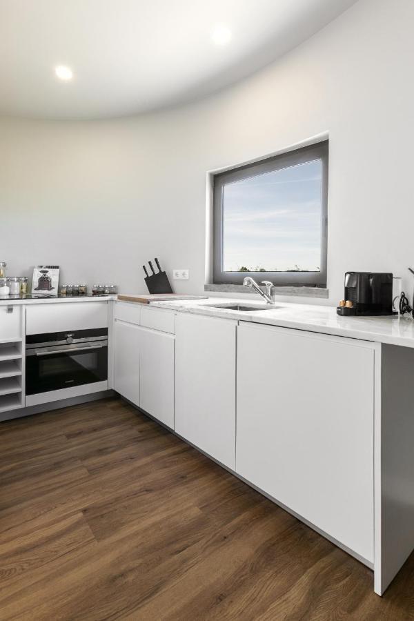 Moinho Pangeia Apartment เซามาร์ทินโญโดปอร์โต ภายนอก รูปภาพ